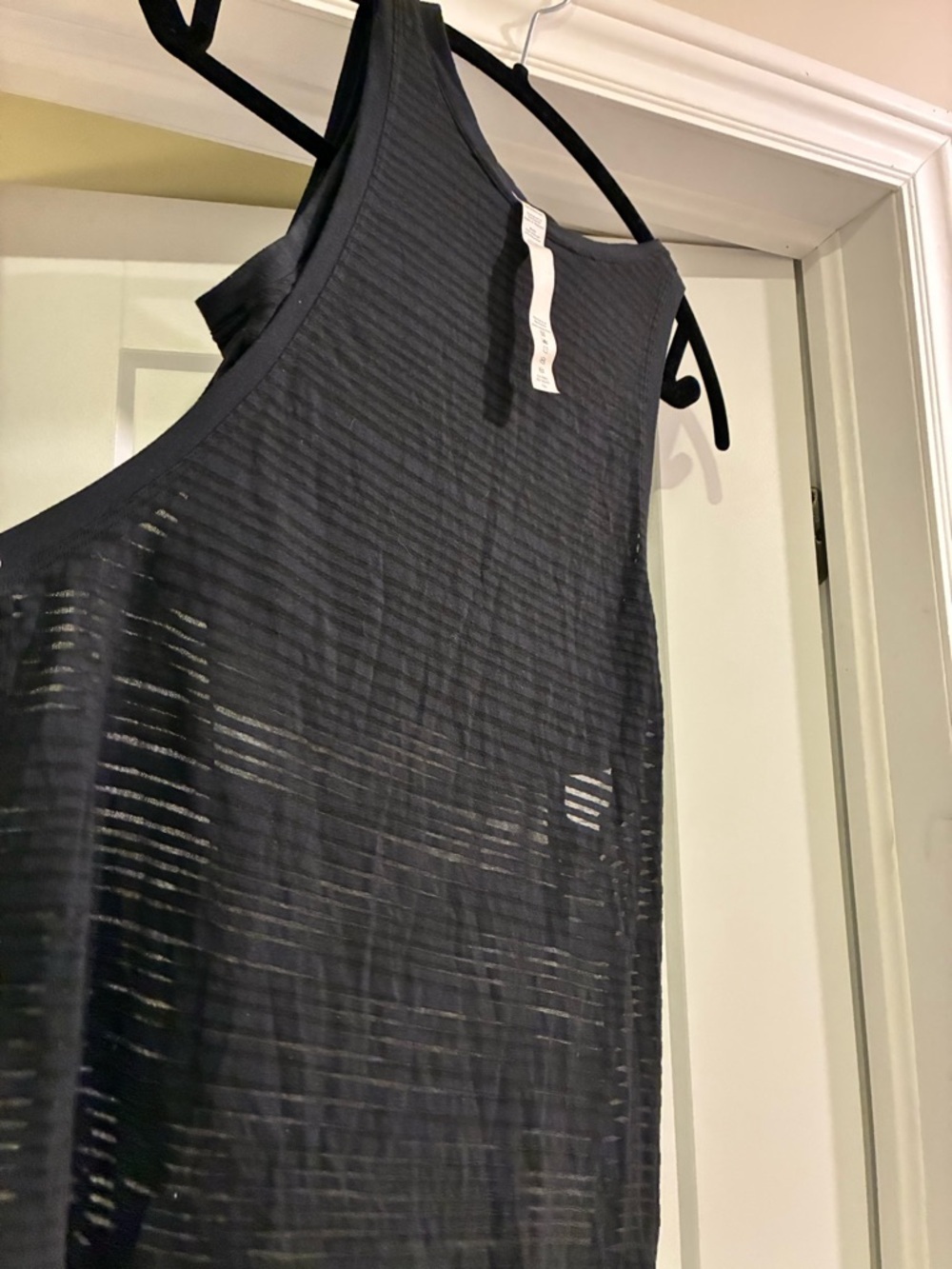 LULULEMON

Uncovered Muscle Tank - Picture 5 of 9